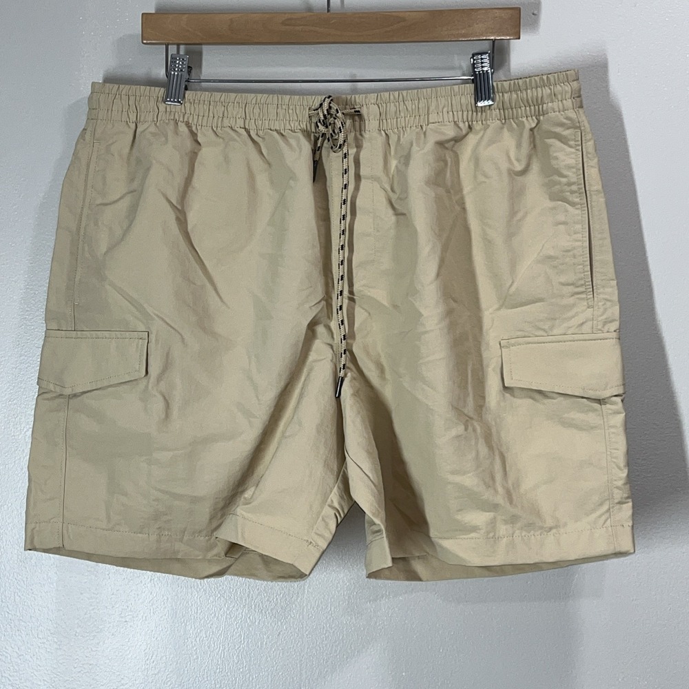 Original use size large men's shorts Tie waist pockets NWOT